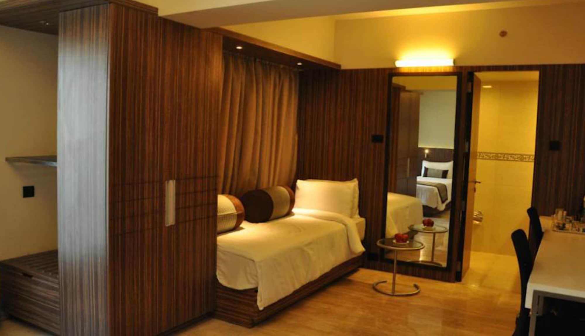 Hotel Residency Sarovar Portico Bombay Esterno foto